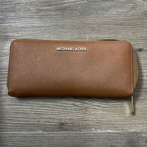 Micheal Kors Wallet
